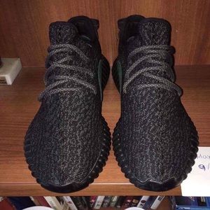 Yeezy 350 “Pirate Black”